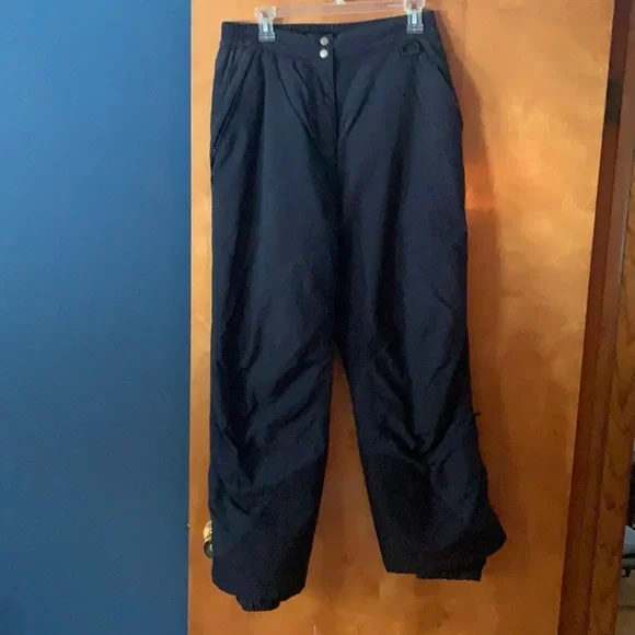 L.L.Bean Women’s snow pants - Picture 5 of 5